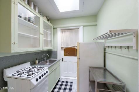 1809 5th Avenue Troy NY 12180