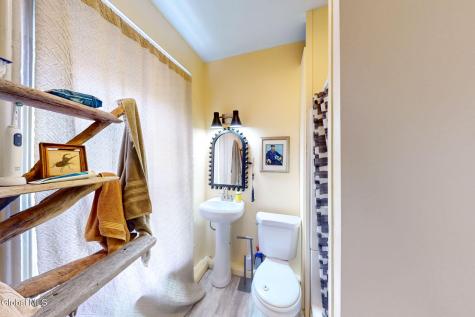 1809 5th Avenue Troy NY 12180