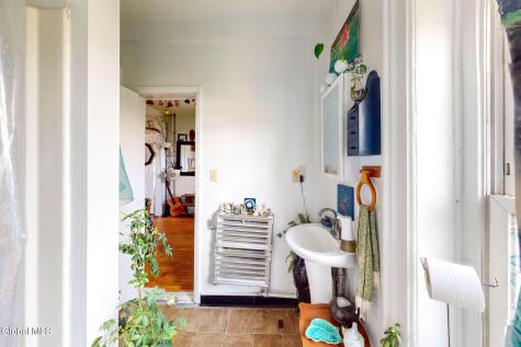 1809 5th Avenue Troy NY 12180