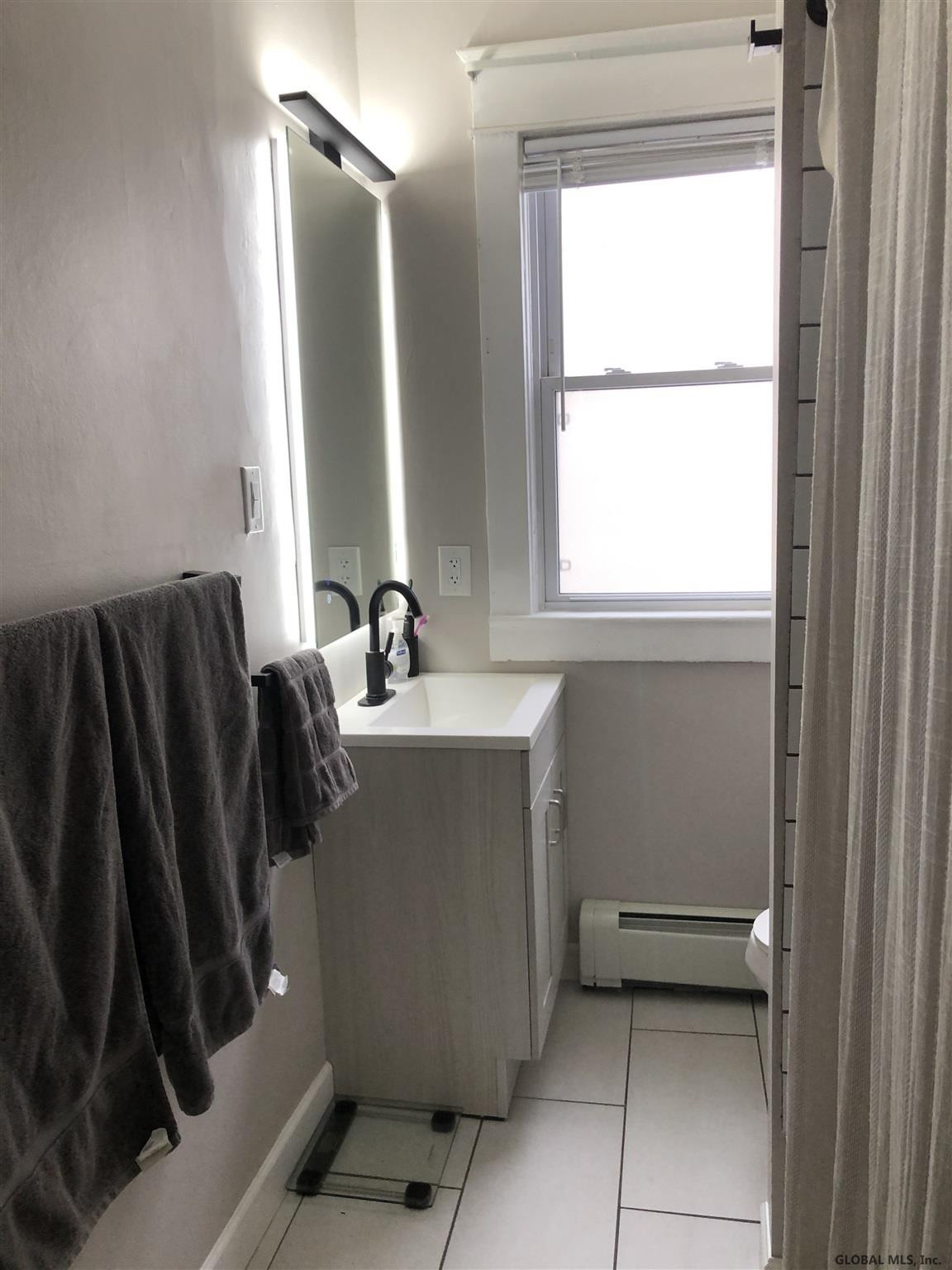 16 Harris Avenue Albany NY 12208