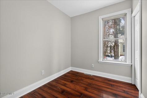 103 Porter Street Schenectady NY 12308
