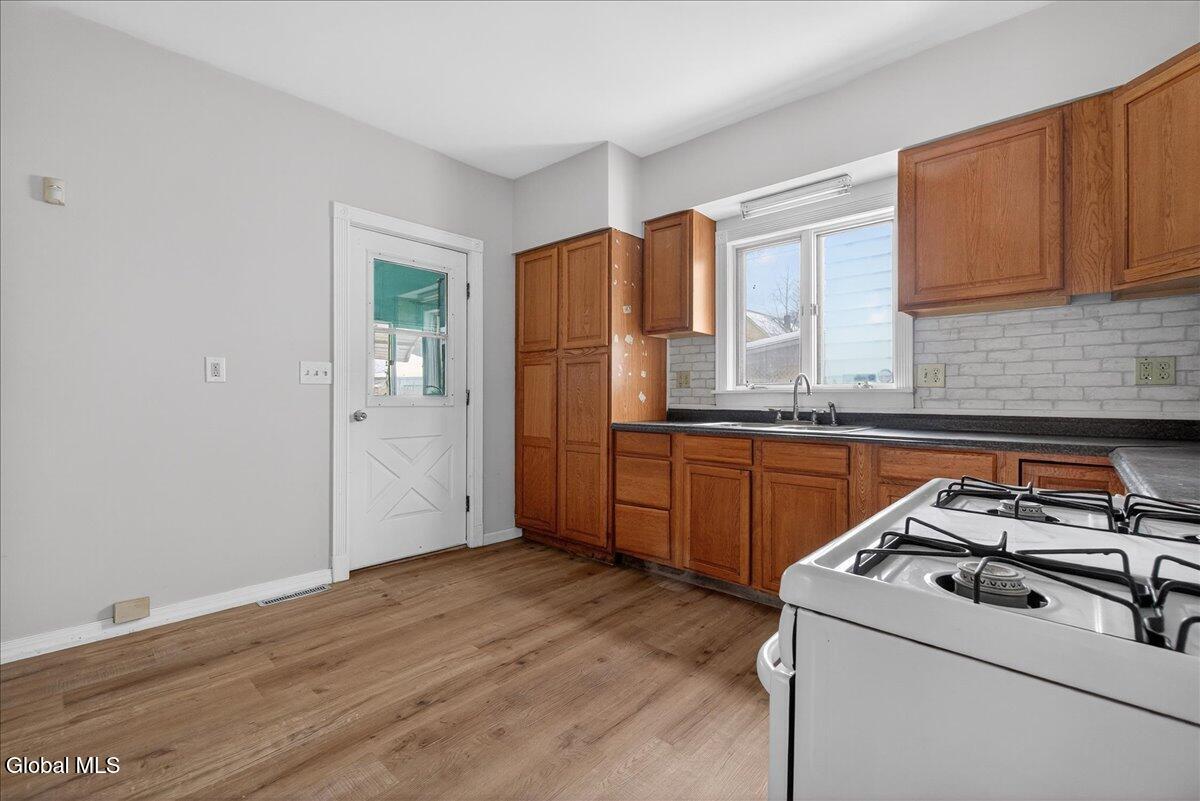 103 Porter Street Schenectady NY 12308