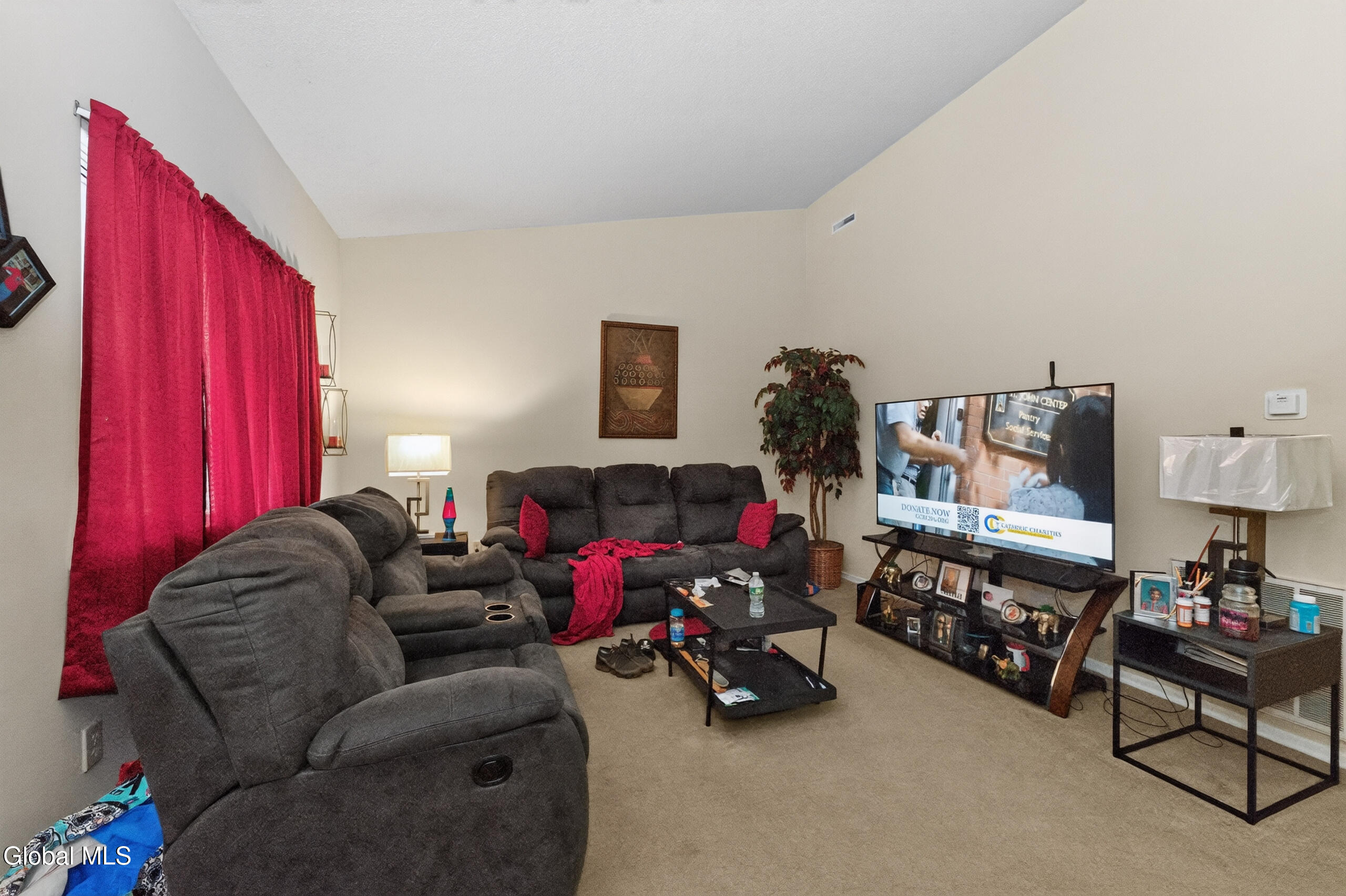 17 Berwyn Street Schenectady NY 12304