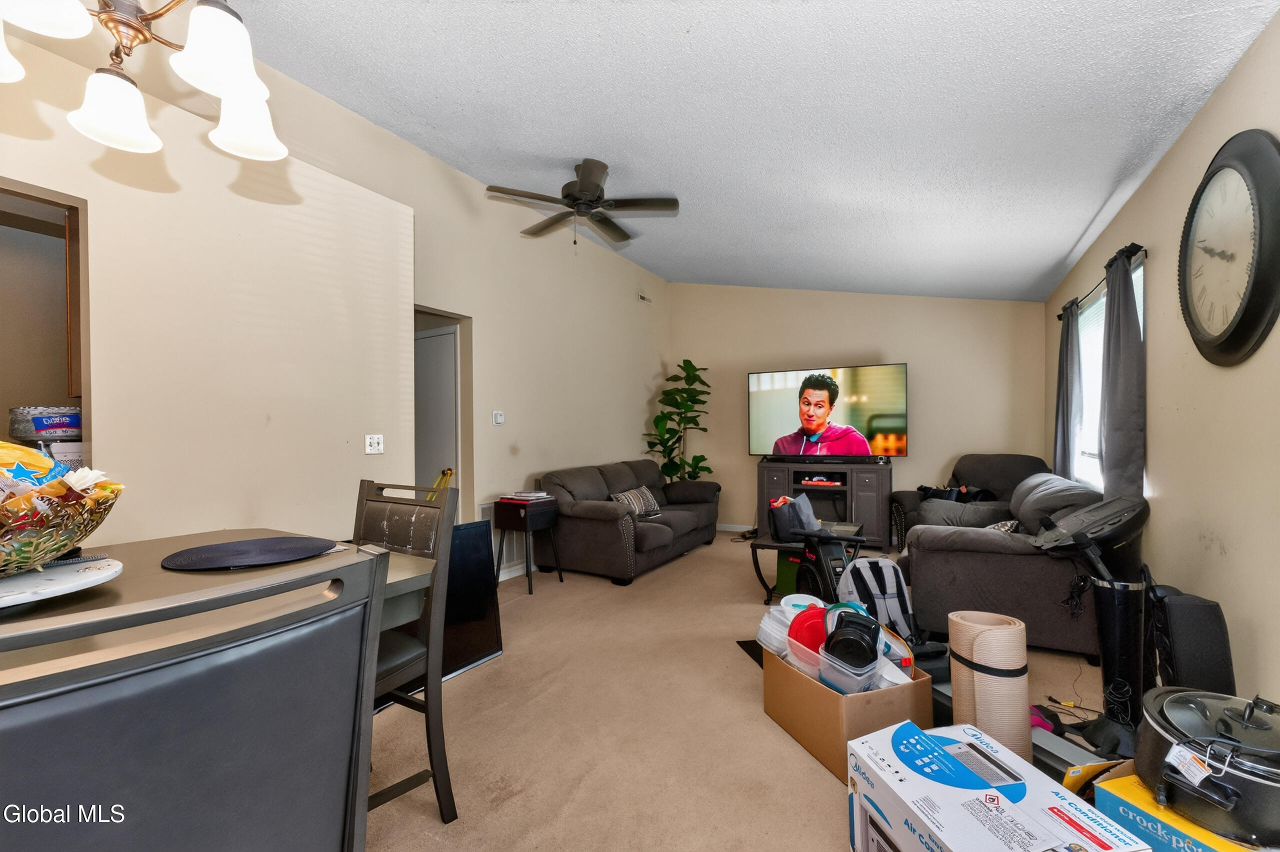 17 Berwyn Street Schenectady NY 12304