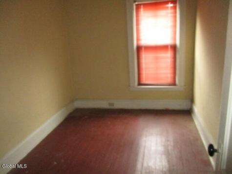 918 Hegeman Street Schenectady NY 12306