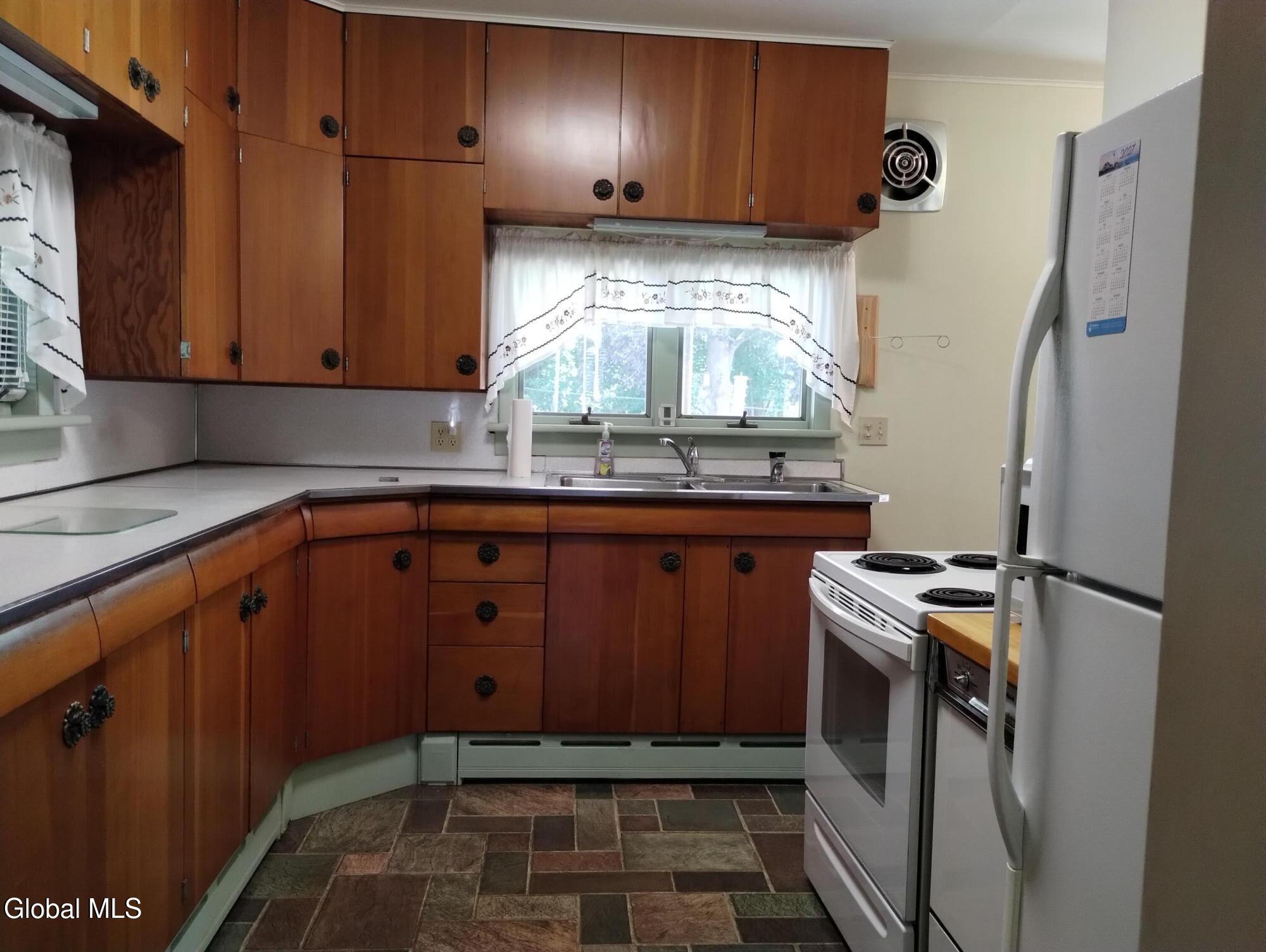 10 Jackson Street Hoosick Falls NY 12090