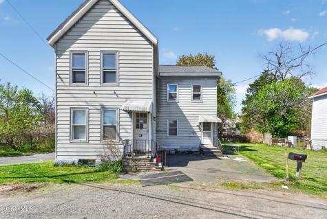 28 Mohawk Avenue Waterford NY 12188