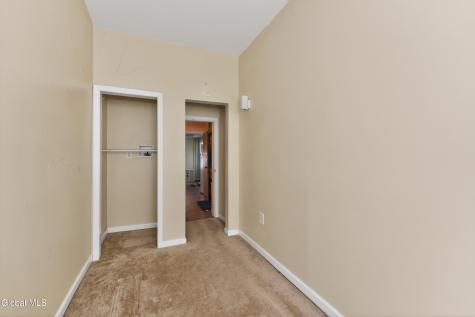 28 Mohawk Avenue Waterford NY 12188