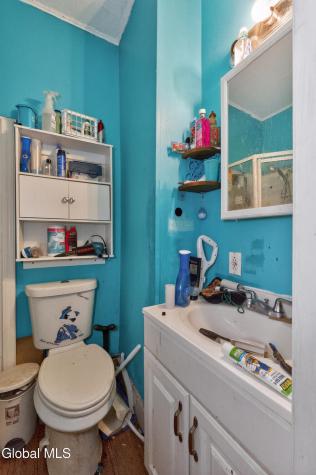 28 Mohawk Avenue Waterford NY 12188