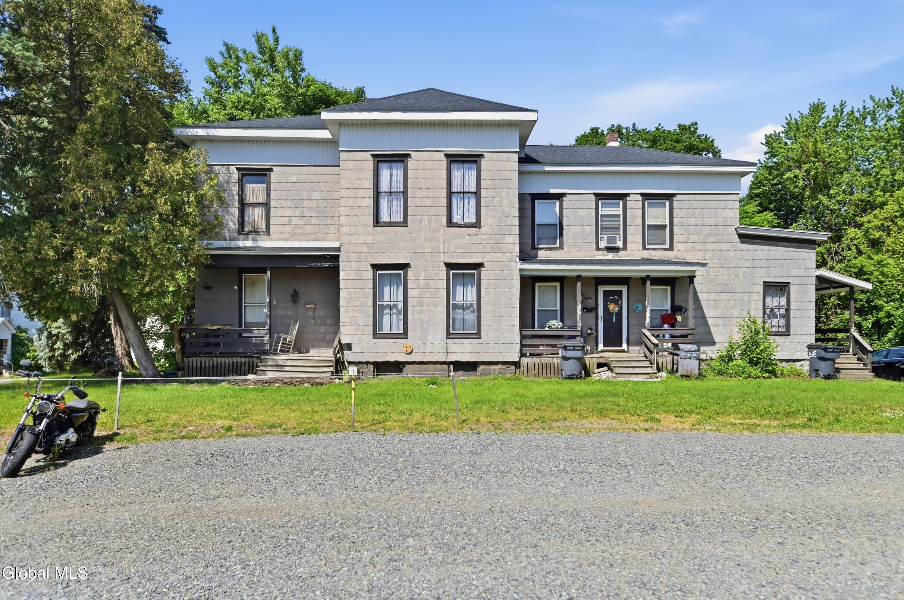 82 Grand Street Gloversville NY 12078