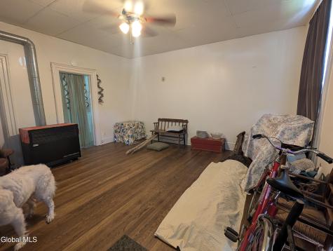 82 Grand Street Gloversville NY 12078