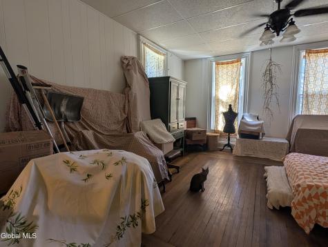 82 Grand Street Gloversville NY 12078