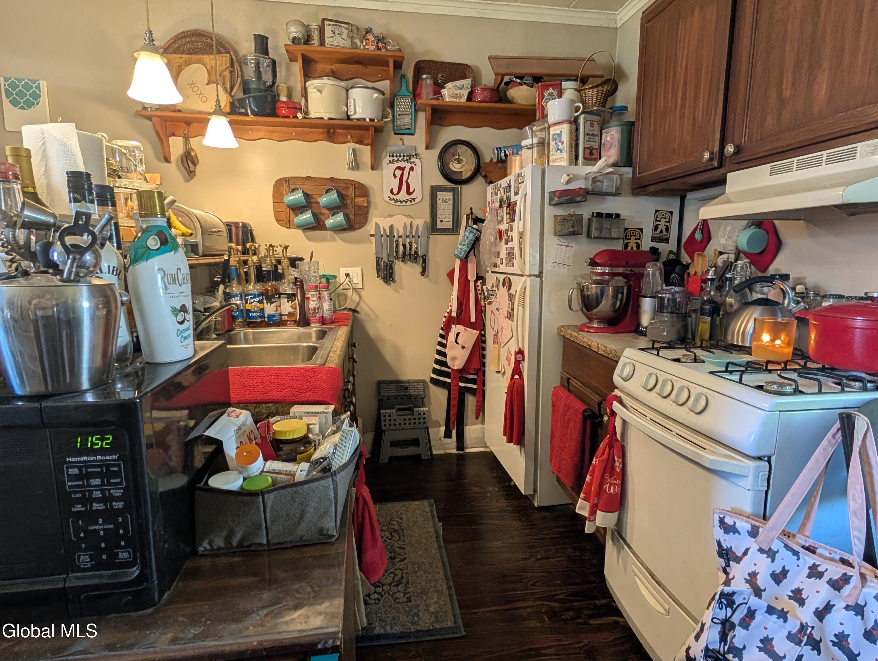 82 Grand Street Gloversville NY 12078