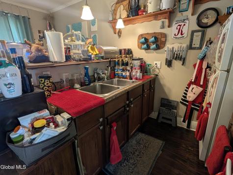 82 Grand Street Gloversville NY 12078