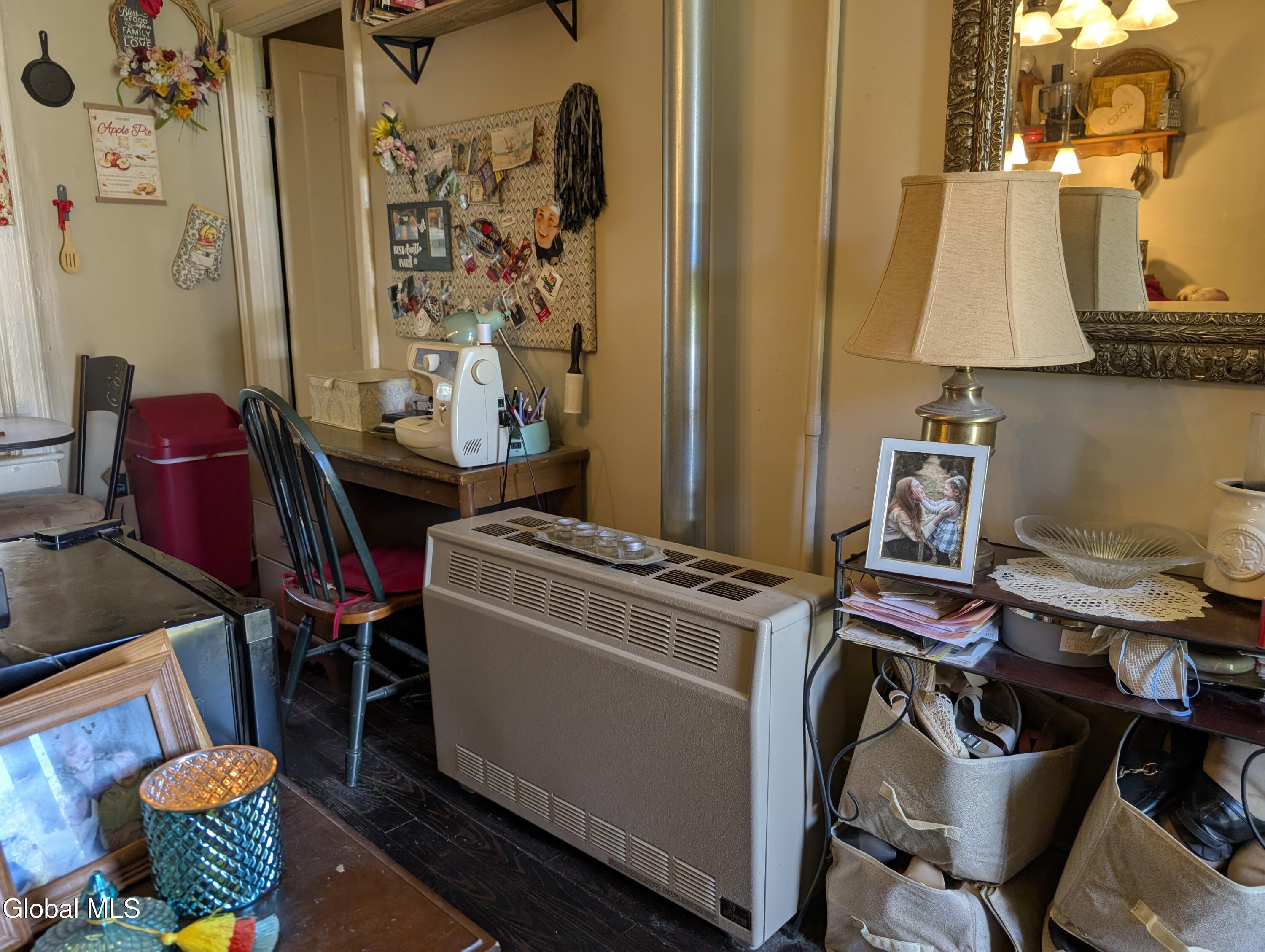 82 Grand Street Gloversville NY 12078