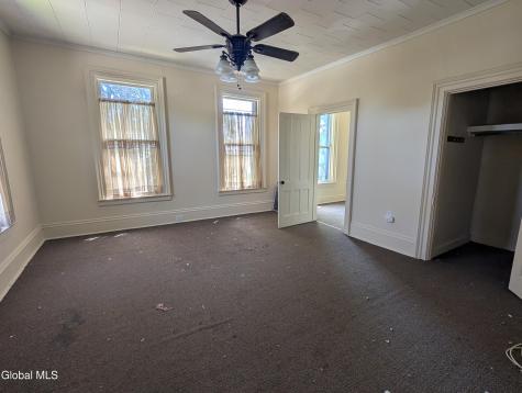 82 Grand Street Gloversville NY 12078