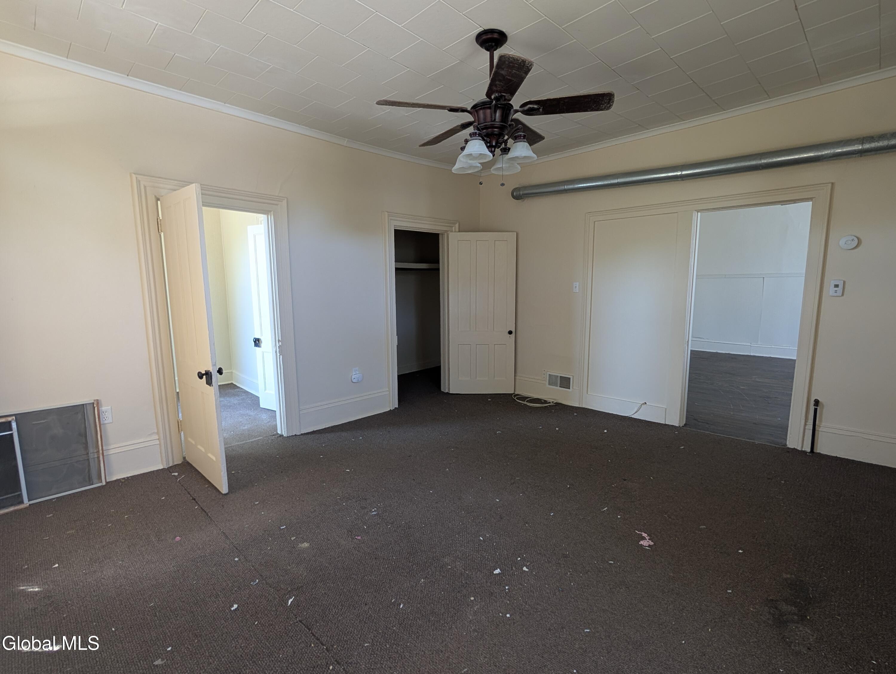 82 Grand Street Gloversville NY 12078