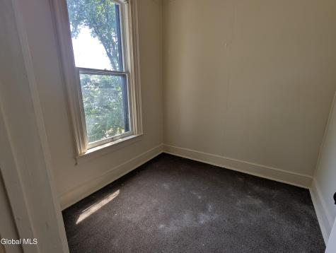 82 Grand Street Gloversville NY 12078