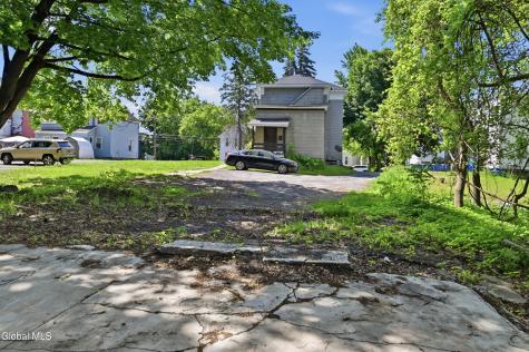 82 Grand Street Gloversville NY 12078
