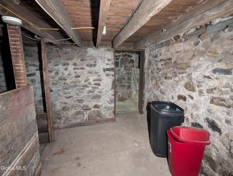 82 Grand Street Gloversville NY 12078