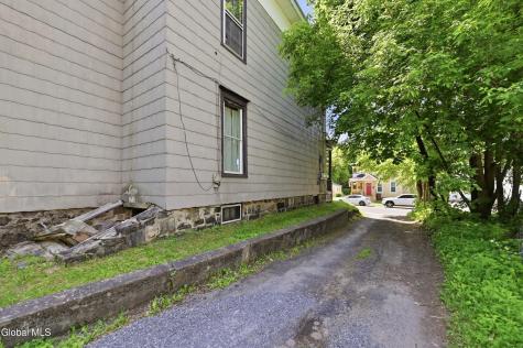 82 Grand Street Gloversville NY 12078