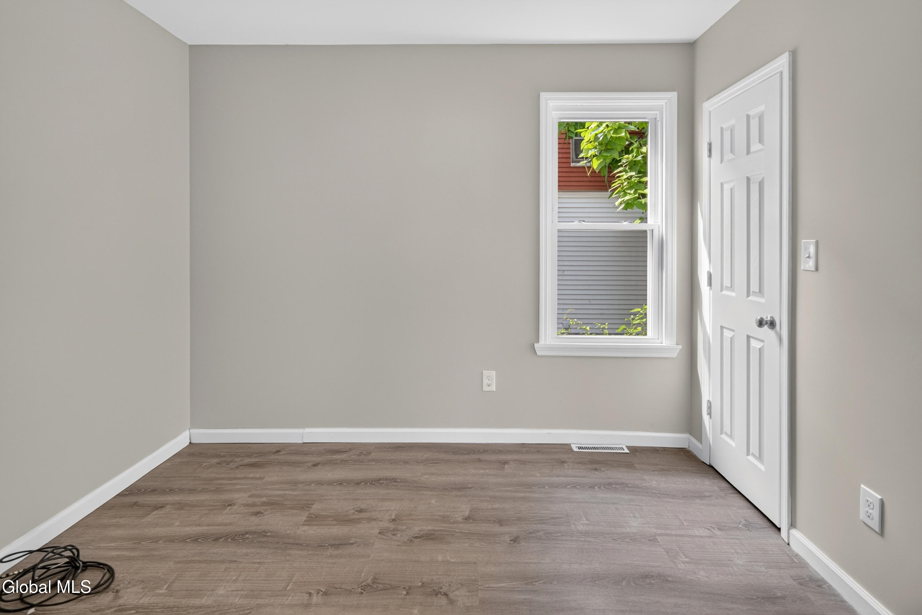18 Mccrossin Avenue Albany NY 12206