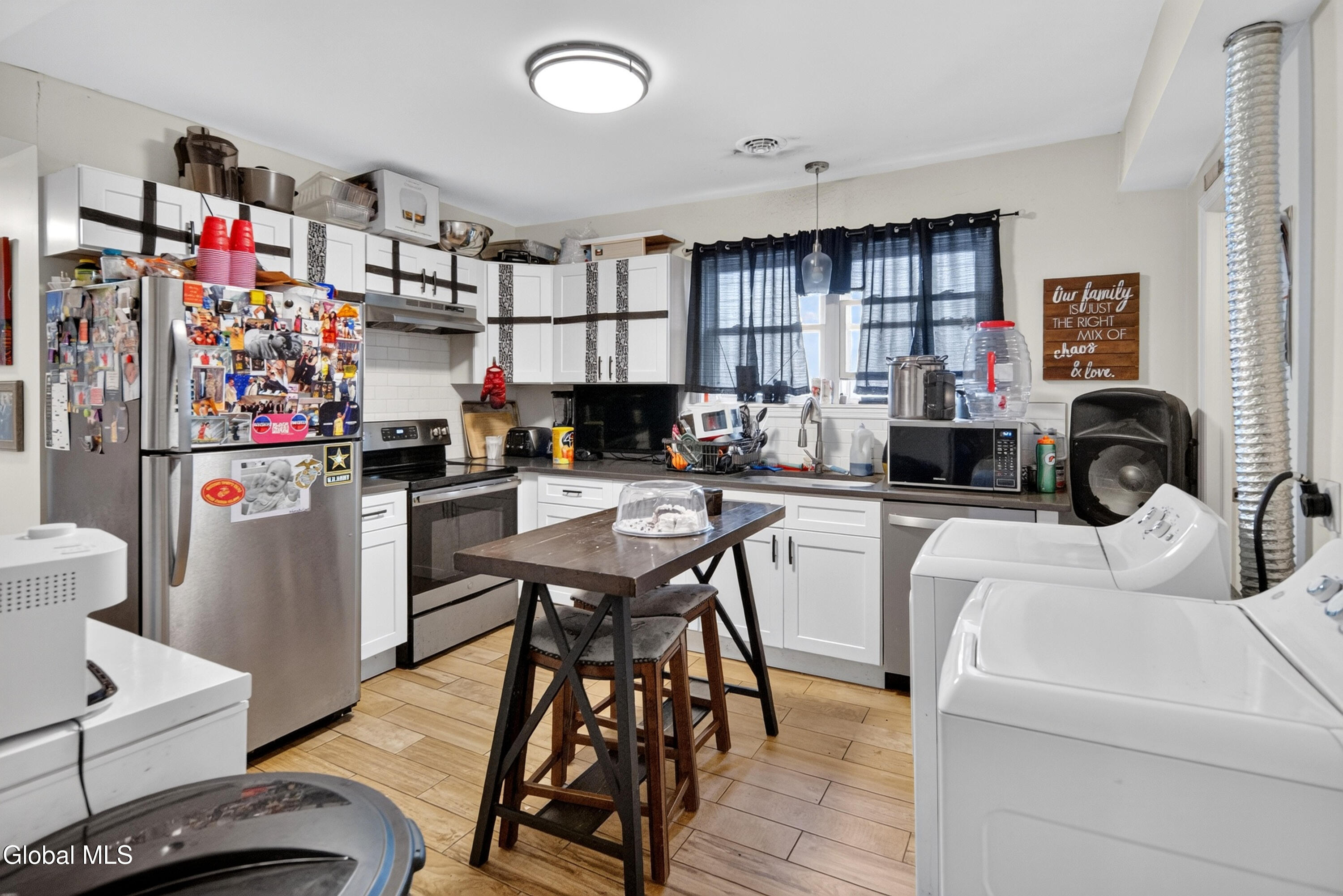 18 Mccrossin Avenue Albany NY 12206