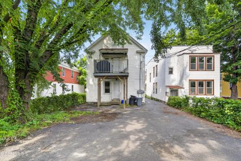 18 Mccrossin Avenue Albany NY 12206