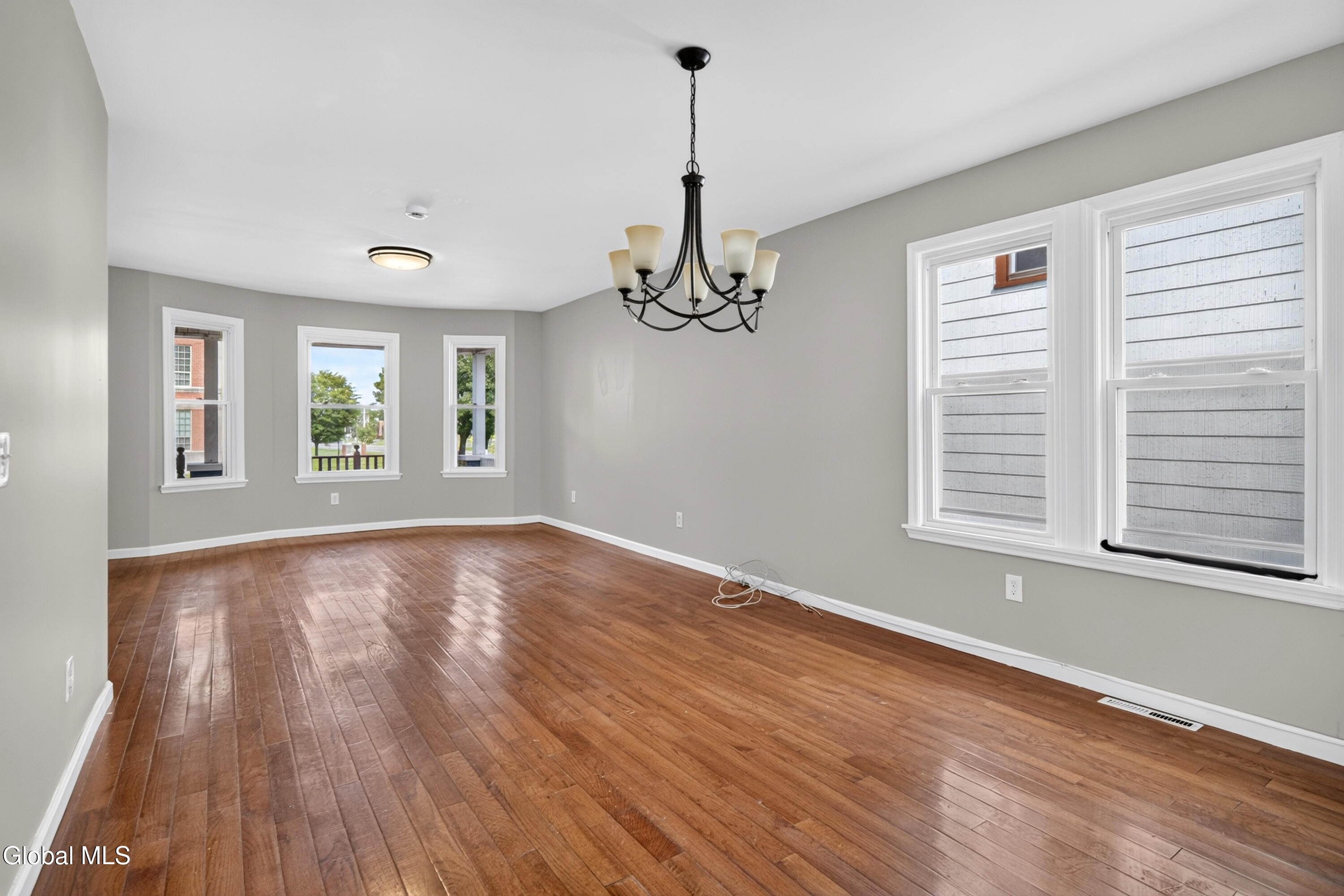 18 Mccrossin Avenue Albany NY 12206