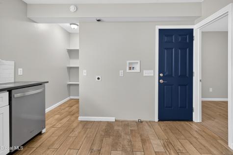 18 Mccrossin Avenue Albany NY 12206
