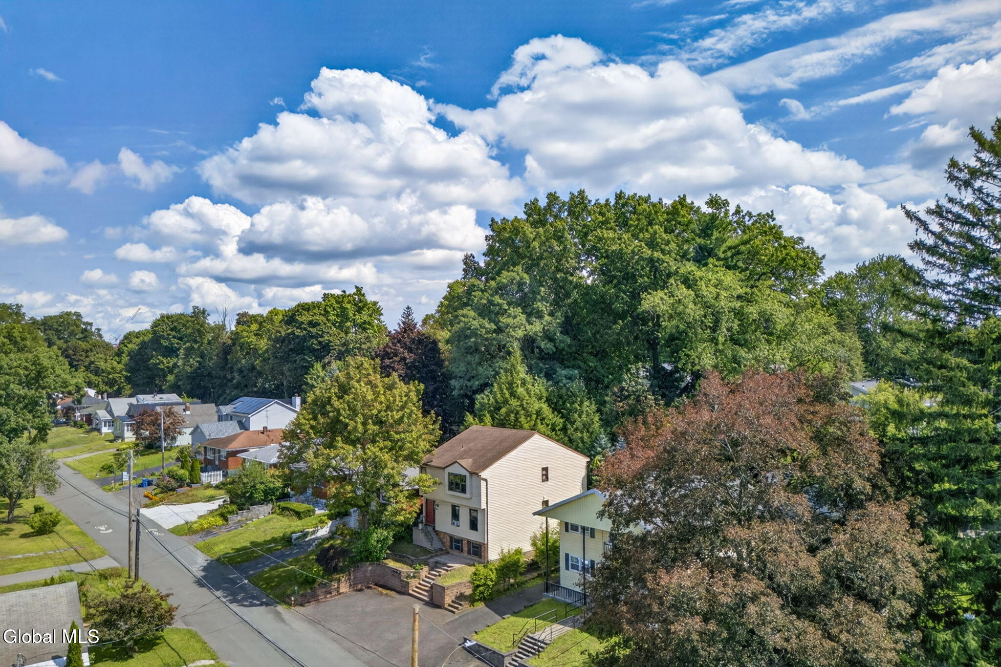 49 Hillcrest Avenue Albany NY 12203