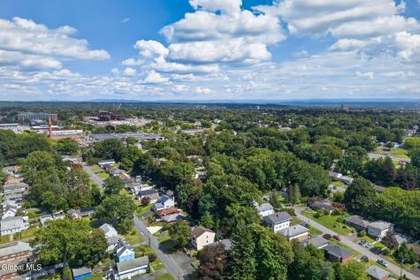 49 Hillcrest Avenue Albany NY 12203