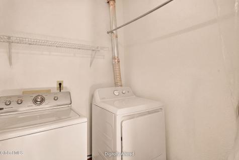 49 Hillcrest Avenue Albany NY 12203