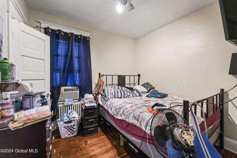 88 Woodlawn Avenue Albany NY 12208