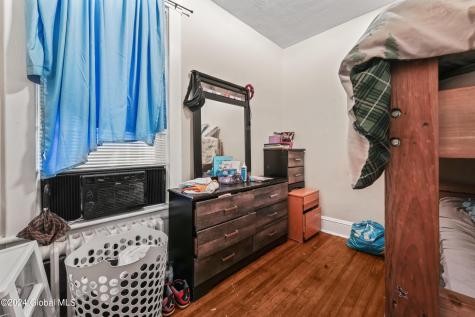 88 Woodlawn Avenue Albany NY 12208
