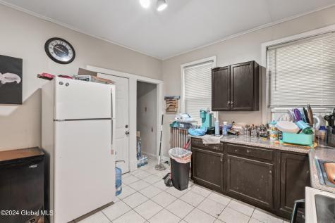 88 Woodlawn Avenue Albany NY 12208