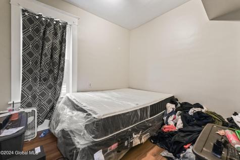 88 Woodlawn Avenue Albany NY 12208