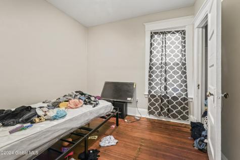 88 Woodlawn Avenue Albany NY 12208