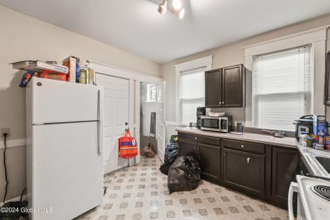 88 Woodlawn Avenue Albany NY 12208