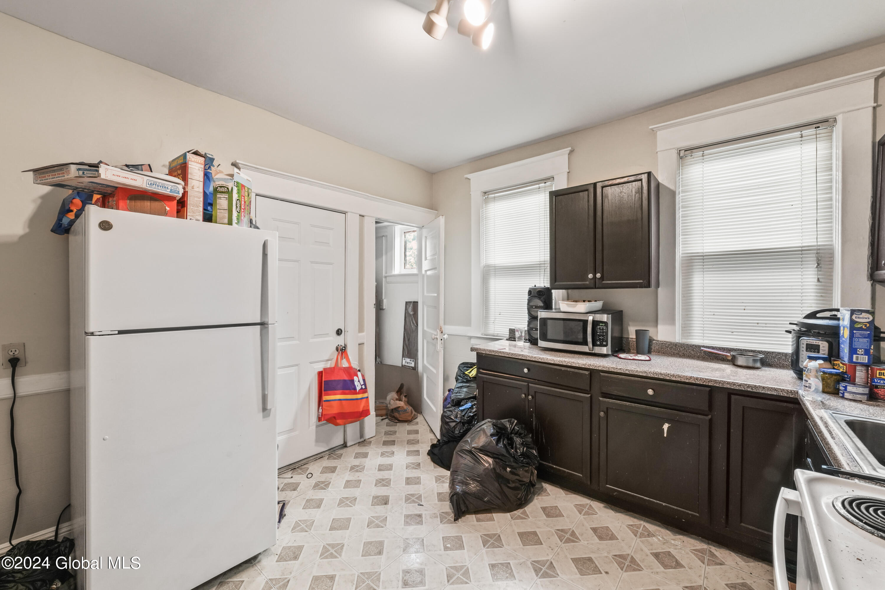 88 Woodlawn Avenue Albany NY 12208