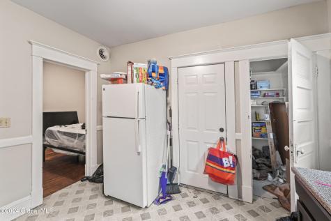 88 Woodlawn Avenue Albany NY 12208