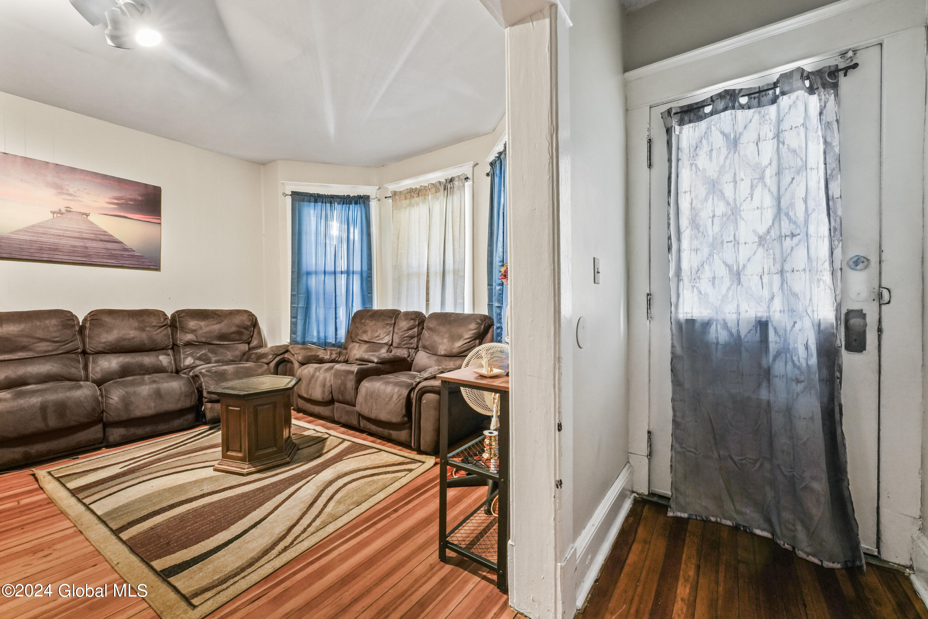 88 Woodlawn Avenue Albany NY 12208