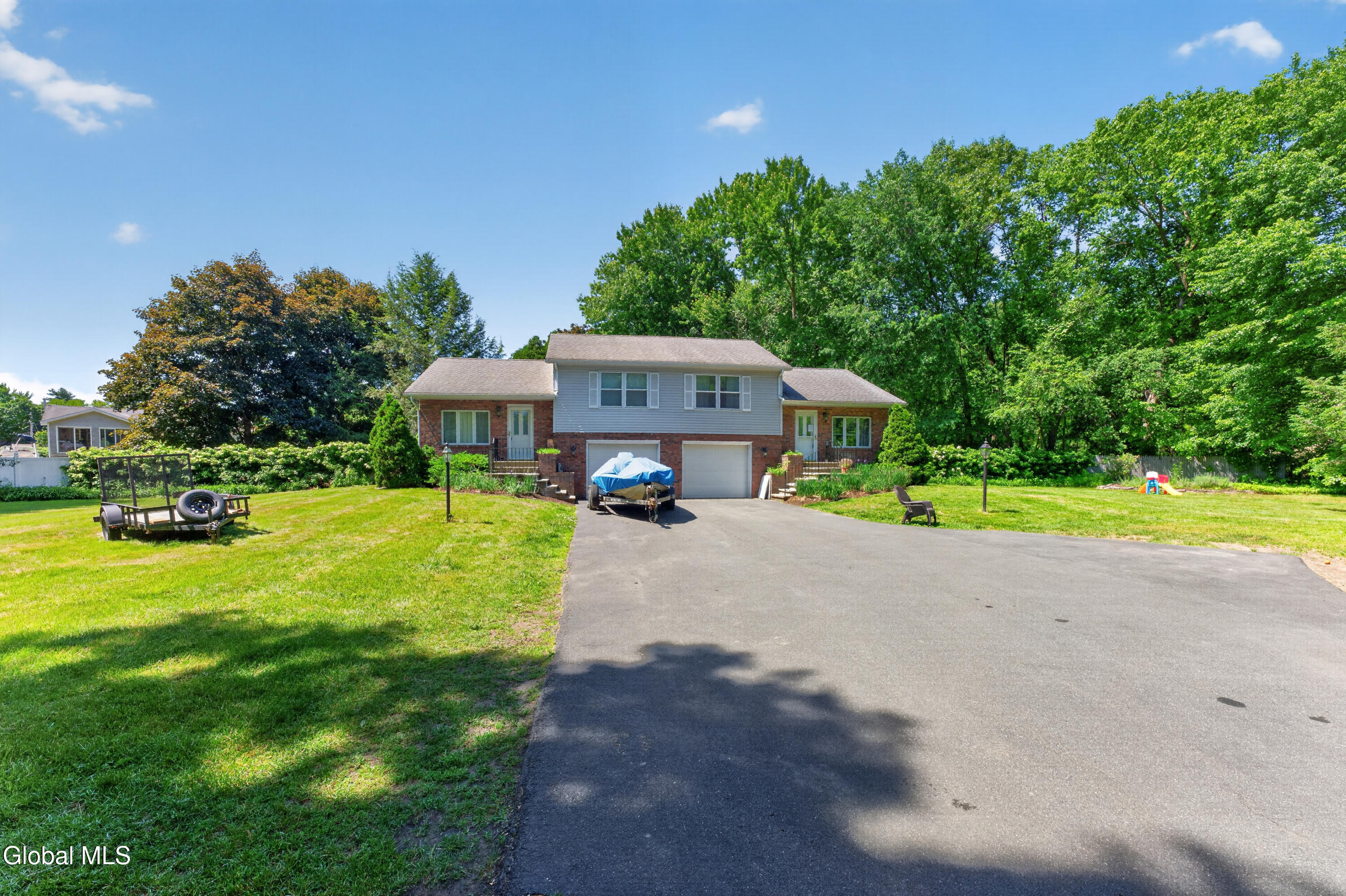 152 Woodin Road Halfmoon NY 12065