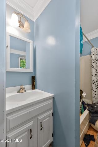 152 Woodin Road Halfmoon NY 12065