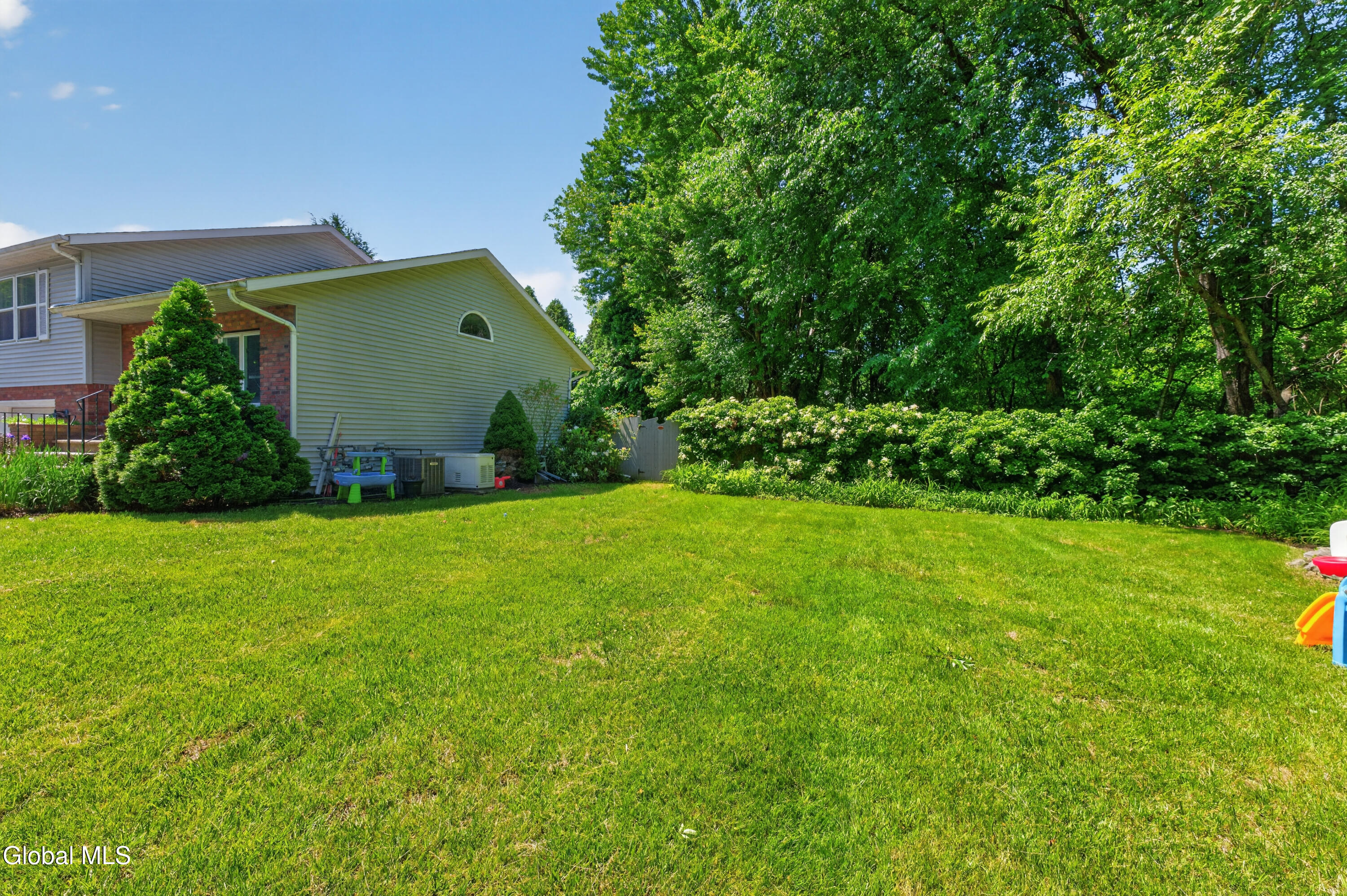 152 Woodin Road Halfmoon NY 12065