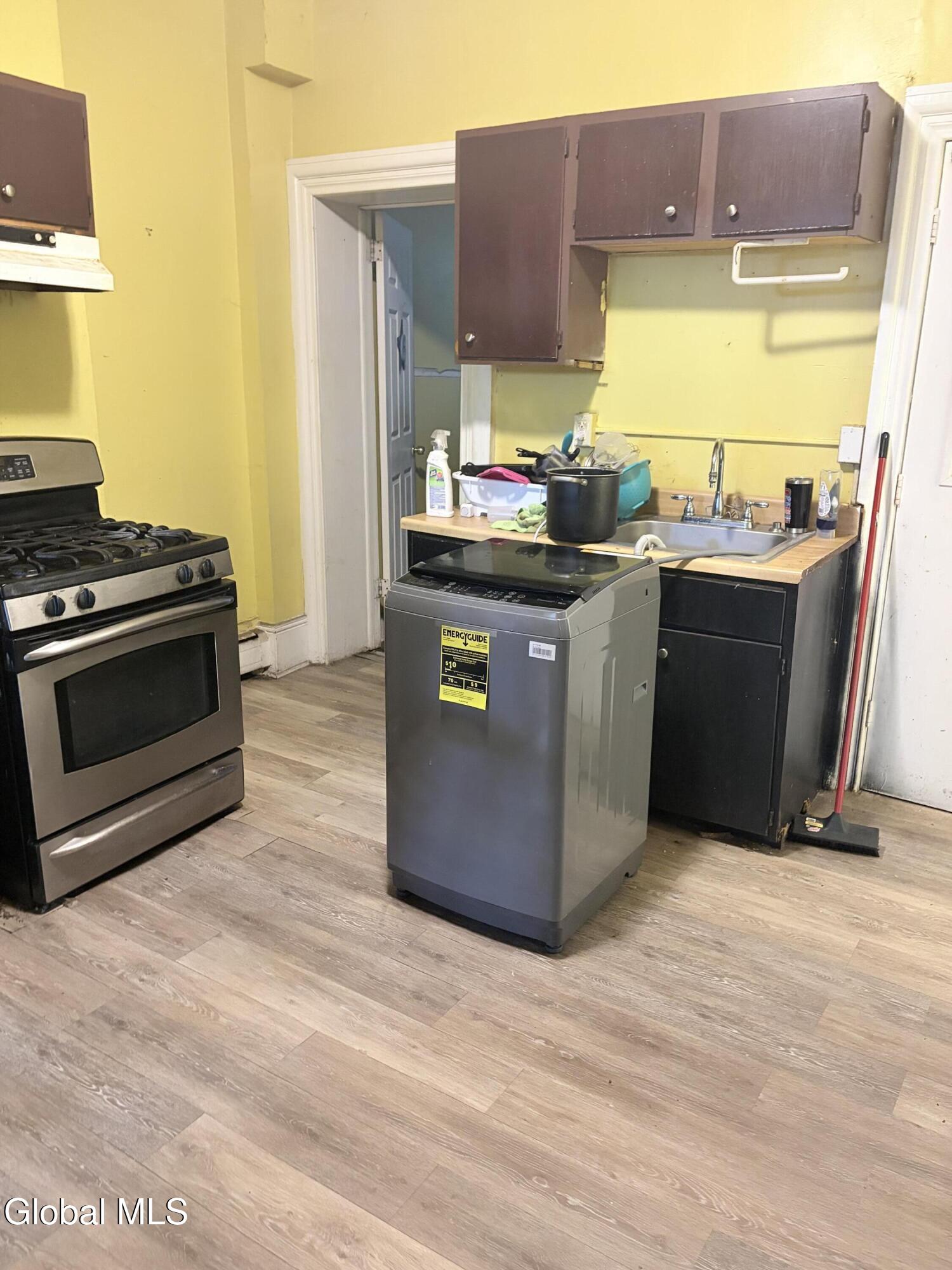318 1st Street Albany NY 12206