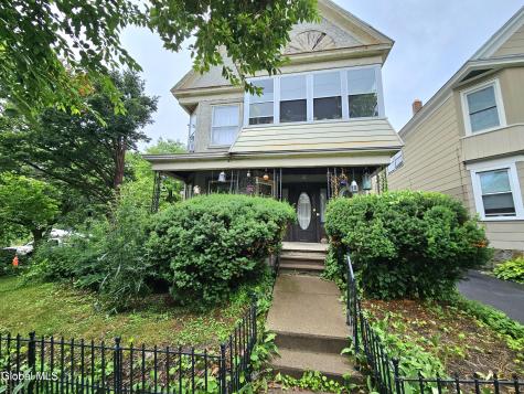 1701 Lenox Road Schenectady NY 12308