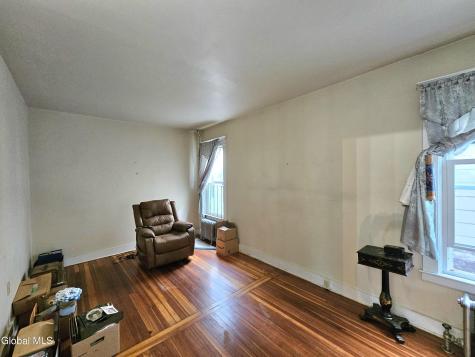 1701 Lenox Road Schenectady NY 12308