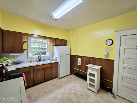1701 Lenox Road Schenectady NY 12308