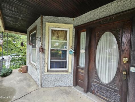 1701 Lenox Road Schenectady NY 12308
